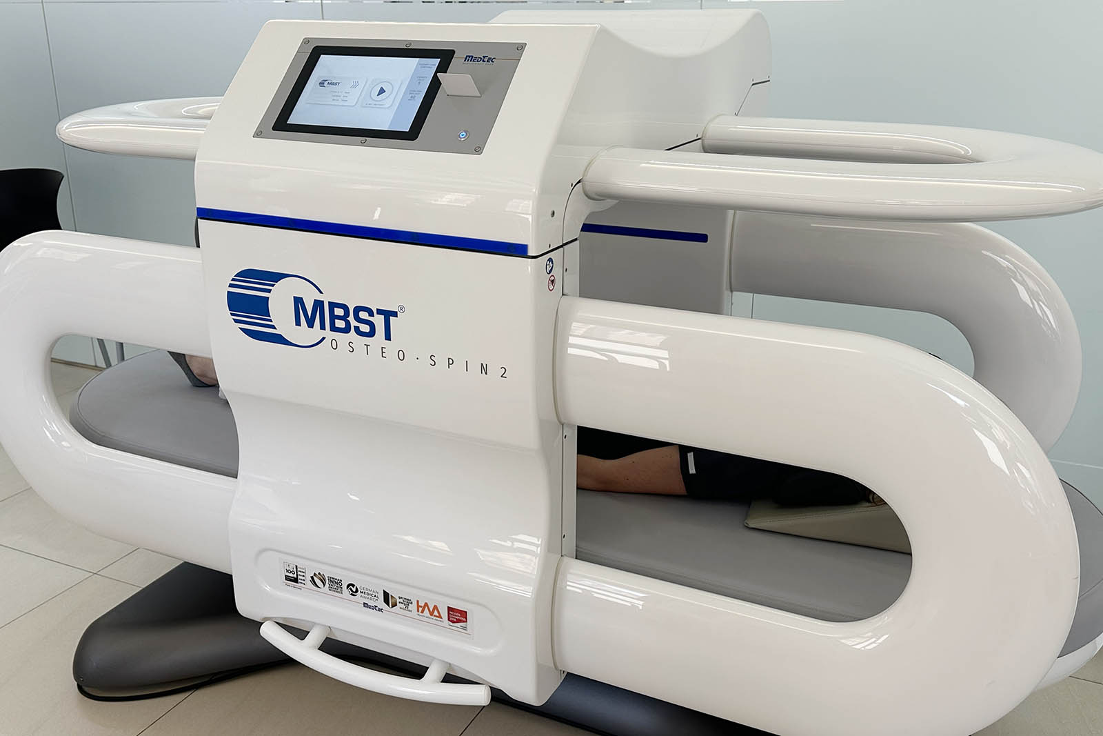 Dispositivo MBST OsteoSpin 2.0 para la osteoporosis